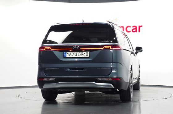 Kia Carnival Diesel 7-Seater Signature — пробег 43 860 км — фото 4 из 5