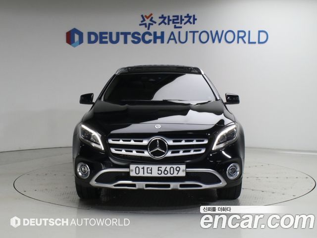 Mercedes-Benz GLA-Class GLA220 Premium — пробег 69 538 км — фото 3 из 5