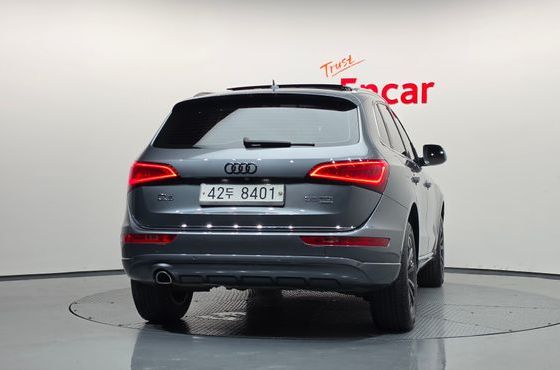 Audi Q5 35 TDI Quattro 8R — пробег 190 332 км — фото 4 из 5