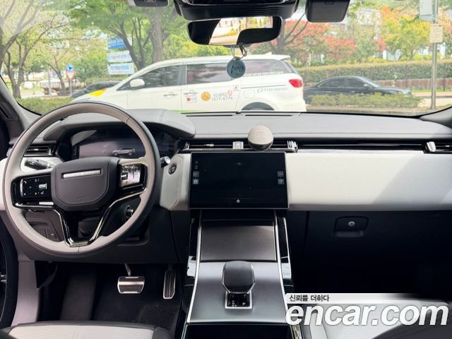 Land Rover Range Rover Velar 2.0 P250 Dynamic SE — пробег 20 000 км — фото 5 из 5