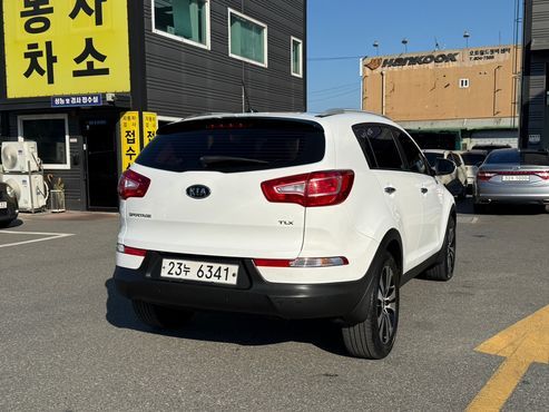 Kia Sportage Diesel 2WD TLX High-Deluxe — пробег 290 069 км — фото 2 из 5