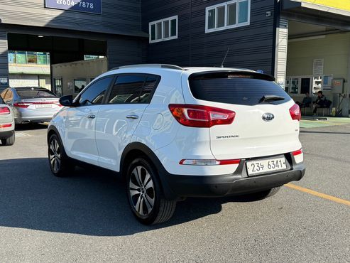 Kia Sportage Diesel 2WD TLX High-Deluxe — пробег 290 069 км — фото 4 из 5