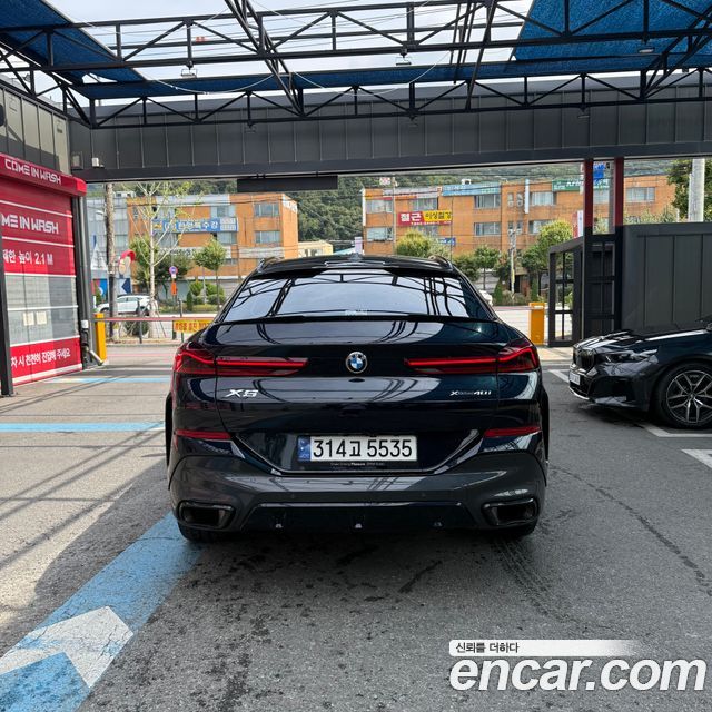 BMW X6 xDrive40i M Sport — пробег 23 800 км — фото 2 из 5