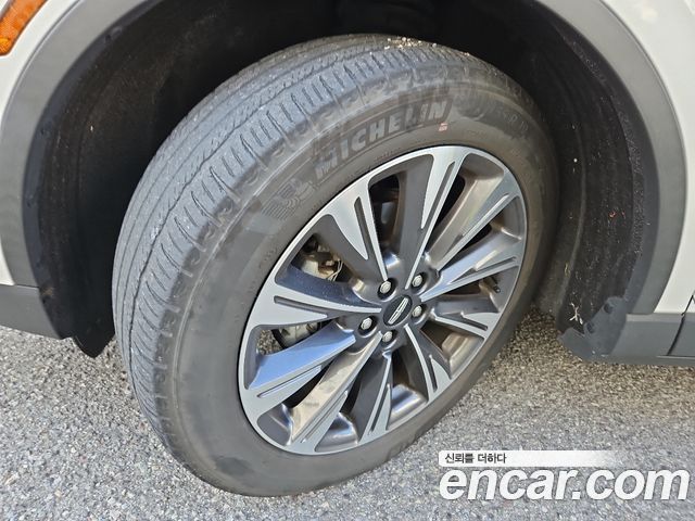 Lincoln Corsair 2.0 Reserve AWD — пробег 49 574 км — фото 5 из 5