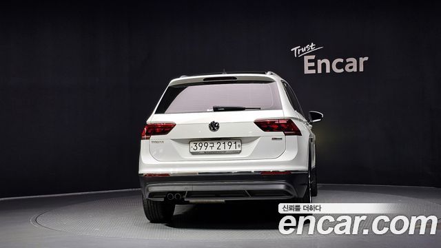 Volkswagen Tiguan из Кореи Encar
