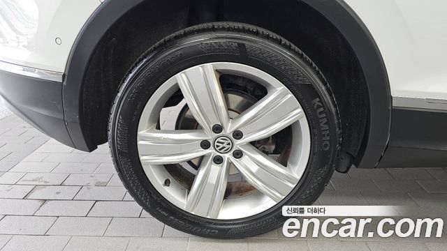 Volkswagen Tiguan из Кореи Encar