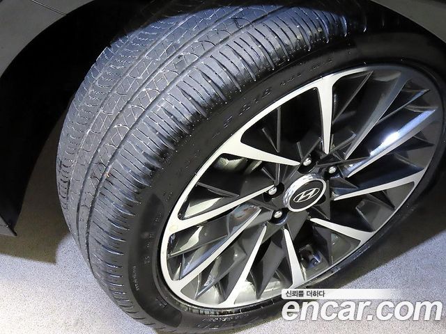 Hyundai Sonata 1.6 Turbo Premium Family — пробег 23 202 км — фото 5 из 5