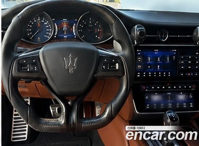 Maserati Quattroporte S Q4 3.0 V6 — пробег 93 800 км — фото 5 из 5