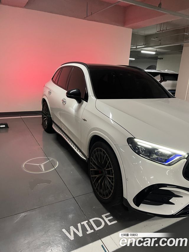 Mercedes-Benz GLC-Class AMG GLC43 4MATIC — пробег 20 900 км — фото 2 из 5