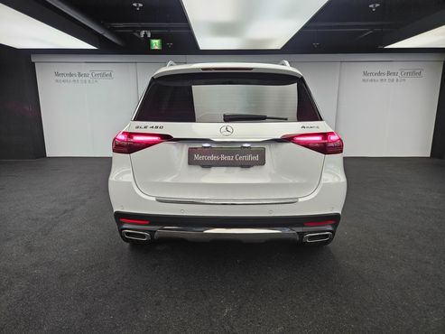 Mercedes-Benz GLE-Class GLE450 4MATIC — пробег 7 569 км — фото 4 из 5