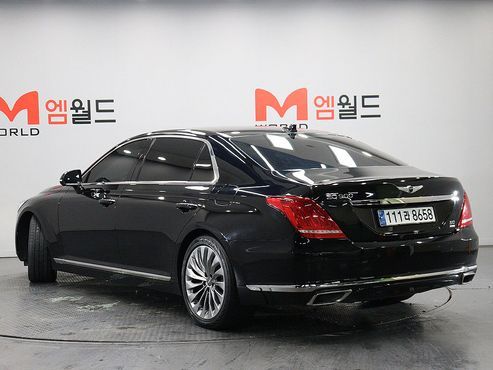 Genesis EQ900 3.3 T-GDI AWD Prestige — пробег 204 638 км — фото 4 из 5