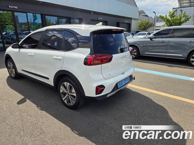Kia Niro из Кореи Encar