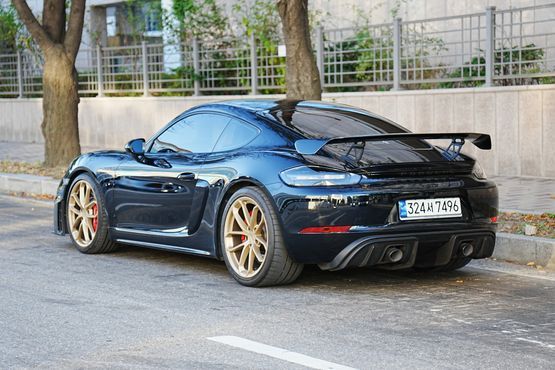 Porsche 718 4.0 GT4 — пробег 12 700 км — фото 5 из 5