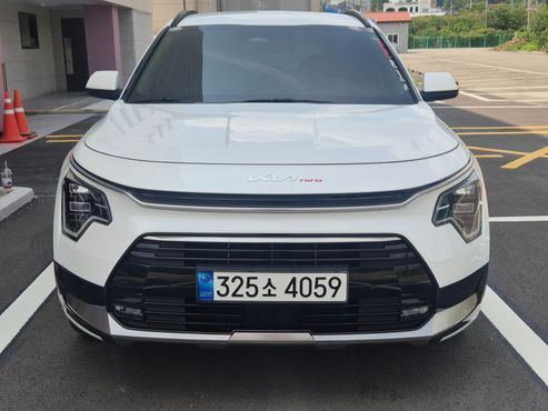 Kia Niro Signature — пробег 22 000 км — фото 3 из 5