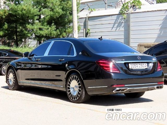 Mercedes-Benz S-Class Maybach S560 4MATIC — пробег 332 823 км — фото 3 из 5