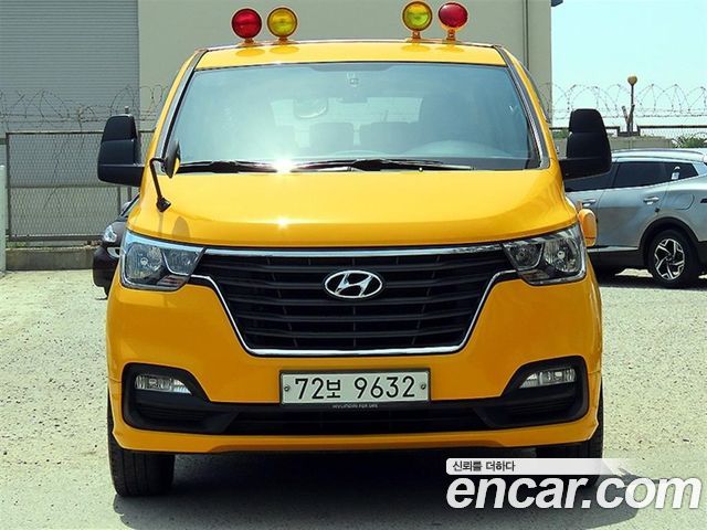 Hyundai Starex School Bus LPi — пробег 102 762 км — фото 1 из 5