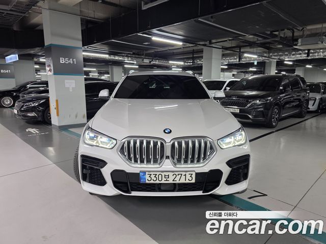 BMW X6 xDrive40i M Sport — пробег 79 173 км — фото 2 из 5