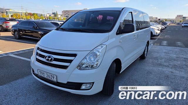 Hyundai Starex 12-Seater Wagon Smart — пробег 80 992 км — фото 1 из 5