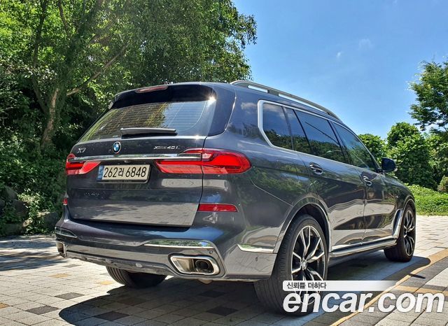 BMW X7 xDrive 40i M Sport 6STR — пробег 73 721 км — фото 3 из 5