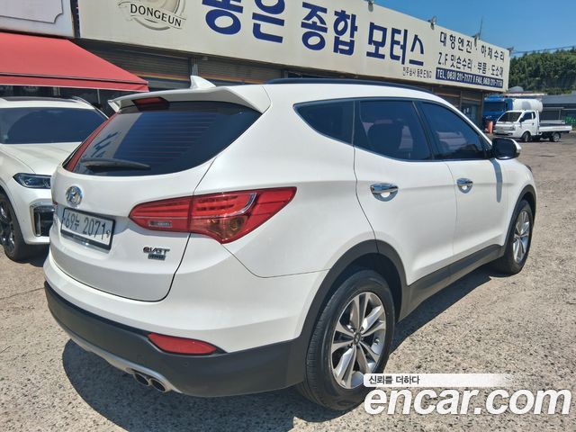 Hyundai Santafe Diesel(e-VGT) 2.0 4WD Premium — пробег 80 800 км — фото 4 из 5