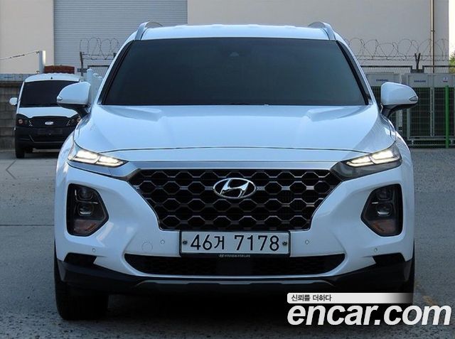 Hyundai Santafe Diesel 2.2 2WD Prestige — пробег 70 039 км — фото 1 из 5