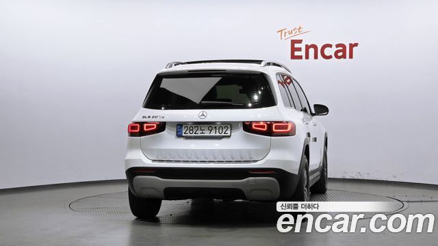 Mercedes-Benz GLB-Class из Кореи Encar
