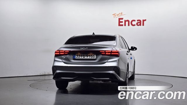 Kia K3 из Кореи Encar