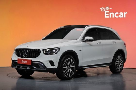 Mercedes-Benz GLC-Class GLC300e 4MATIC — пробег 42 858 км — фото 1 из 5