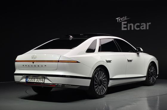 Hyundai Grandeur Calligraphy — пробег 25 845 км — фото 2 из 5