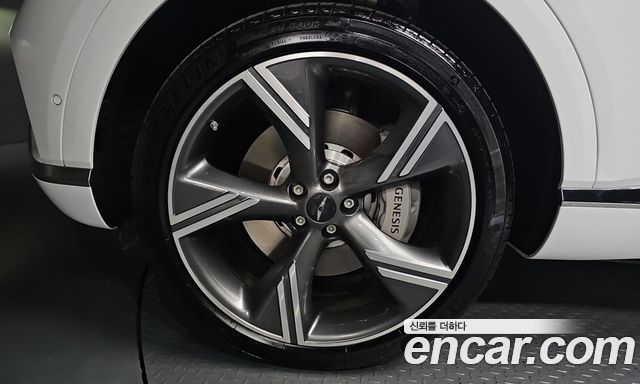 Genesis GV80 из Кореи Encar