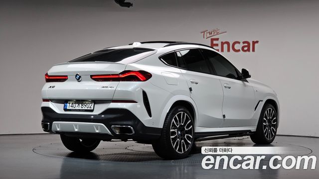 BMW X6 xDrive40i M Sport — пробег 41 400 км — фото 2 из 5