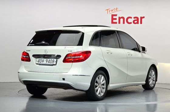 Mercedes-Benz B-Class B200 CDI Blue efficiency — пробег 130 043 км — фото 2 из 5