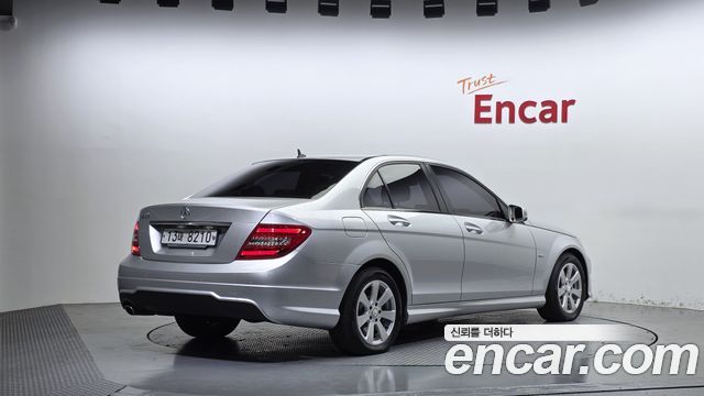Mercedes-Benz C-Class из Кореи Encar