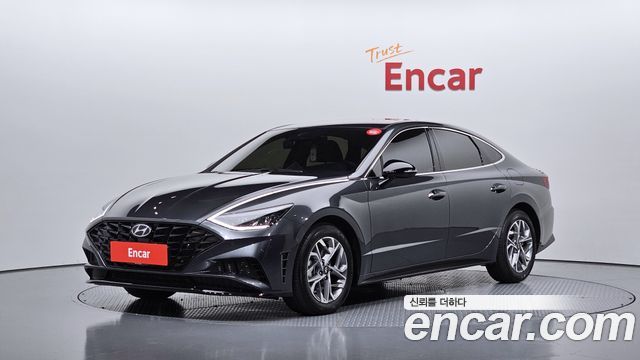 Hyundai Sonata 2.0 Premium Plus — пробег 6 917 км — фото 1 из 5
