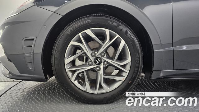 Hyundai Sonata 2.0 Premium Plus — пробег 6 917 км — фото 5 из 5