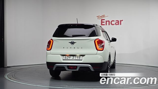 Ssangyong TIBOLI из Кореи Encar