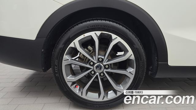 Ssangyong TIBOLI из Кореи Encar
