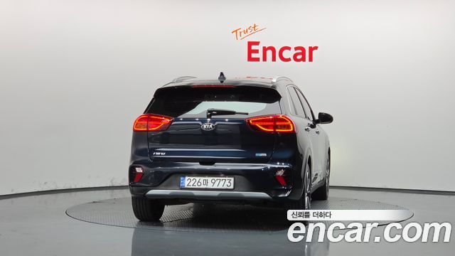Kia Niro из Кореи Encar