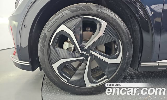 Kia EV6 Long Range 4WD Earth — пробег 53 646 км — фото 5 из 5