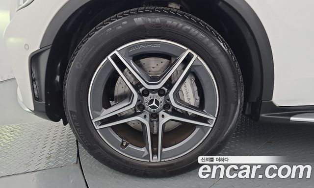 Mercedes-Benz GLC-Class GLC220 d 4MATIC Coupe — пробег 68 480 км — фото 5 из 5