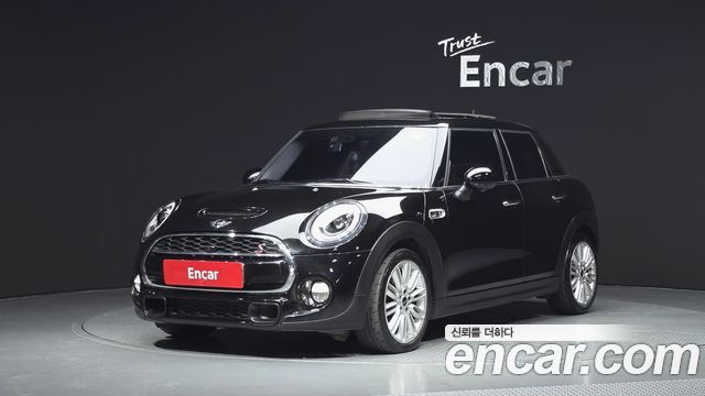 Mini Cooper из Кореи Encar