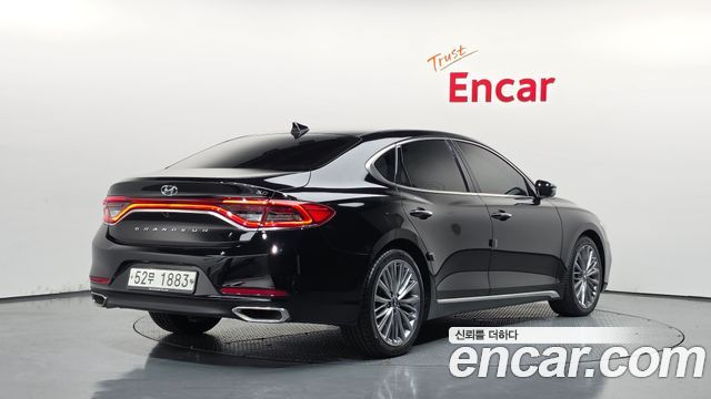Hyundai Grandeur из Кореи Encar