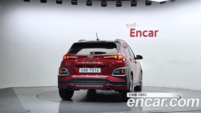 Hyundai Kona из Кореи Encar