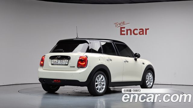 Mini Cooper из Кореи Encar