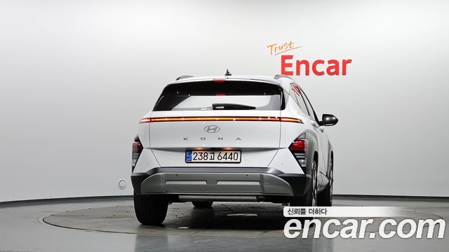 Hyundai Kona из Кореи Encar