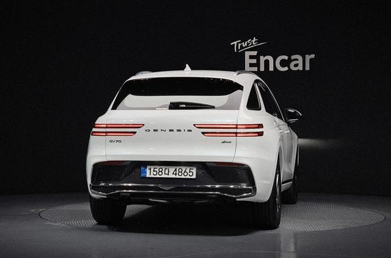 Genesis GV70 2.5T Gasoline AWD — пробег 7 015 км — фото 4 из 5