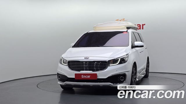 Kia Carnival 9-Seater Noblesse Special — пробег 133 213 км — фото 3 из 5