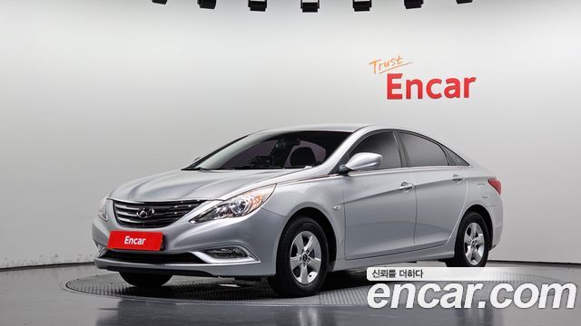 Hyundai Sonata LPi Deluxe — пробег 64 440 км — фото 1 из 5