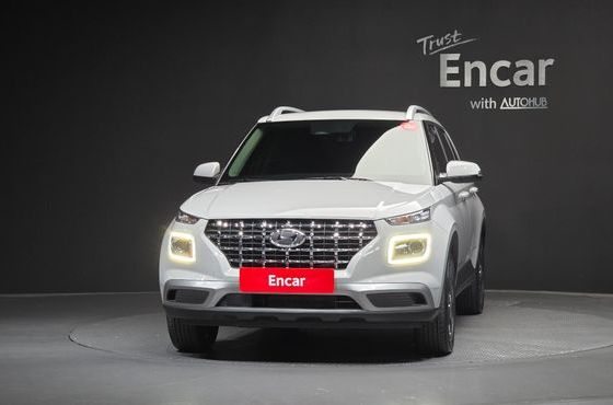 Hyundai Venue 1,6 Premium — пробег 11 659 км — фото 3 из 5