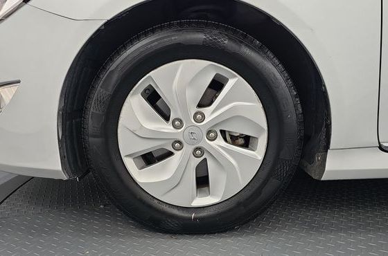 Hyundai Sonata 2.0 Smart — пробег 114 869 км — фото 5 из 5